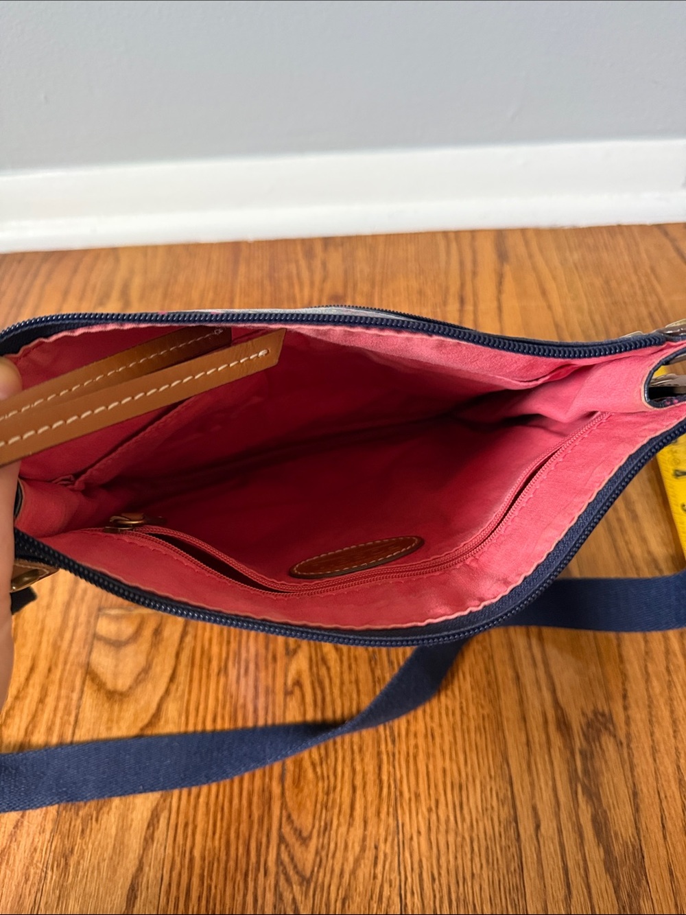 Fossil Navy Crossbody with Multicolor Dot Swirl Pattern - Picture 3 of 3